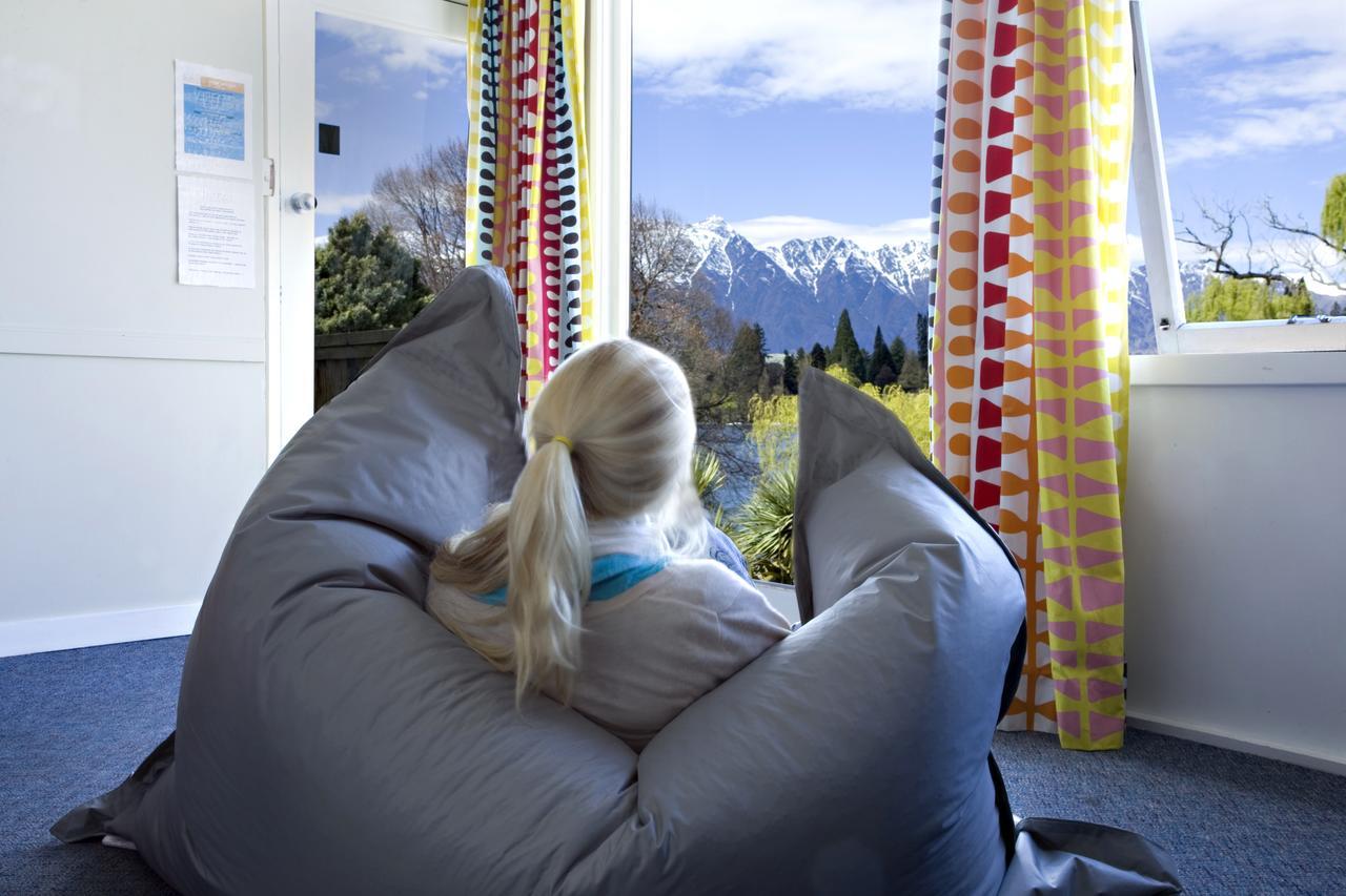 Bumbles Backpackers Hostel Queenstown Ngoại thất bức ảnh